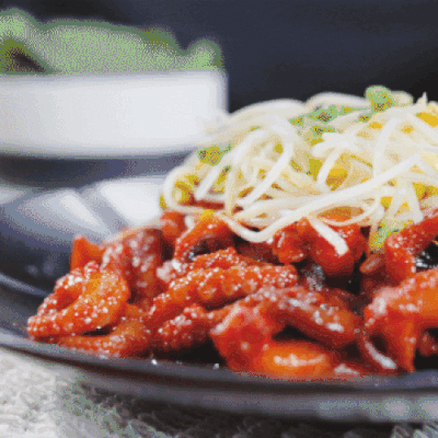 [골목식당] 포방터 쭈꾸미 볶음 500g 2팩 양념 밀키트 매콤 캠핑 요리