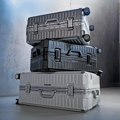 [베르만]  컨테이너 캐리어 28인치